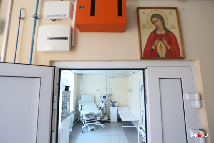 По всей России разворачивают инфекционные госпитали — в них трансформируют даже выставочные центры, фото-7
