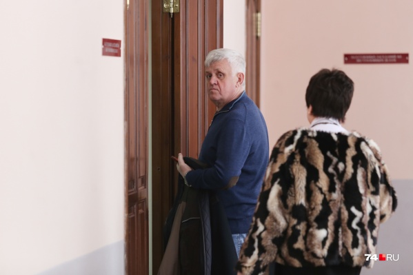 Андрей Косилов выглядит заметно осунувшимся Андрей Косилов выглядит заметно осунувшимся 