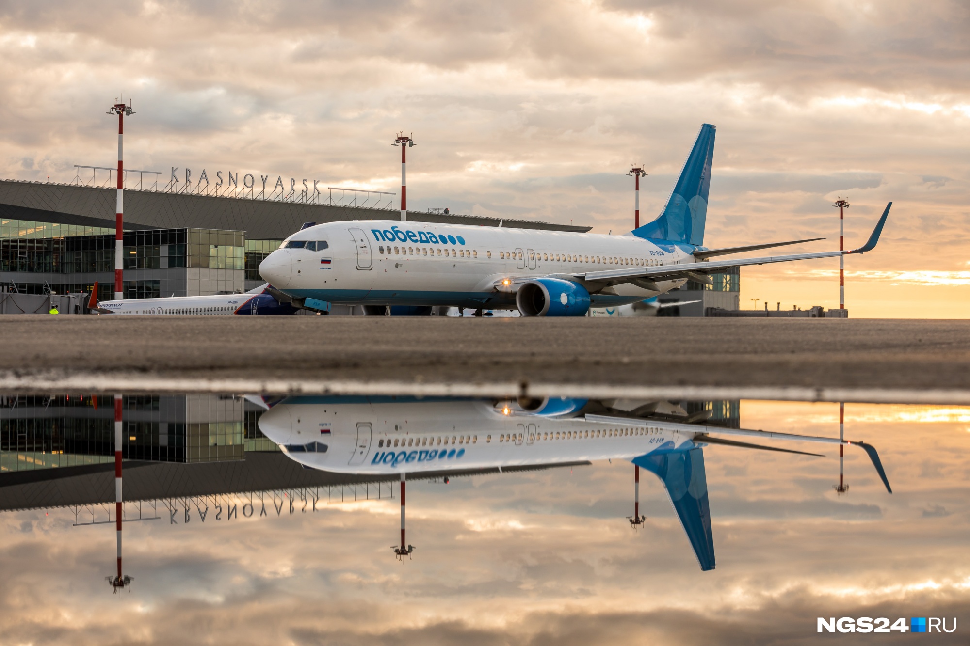 Авиабилеты самолет москва красноярск. Аэропорт Красноярск самолеты. Аэропорт Красноярск край. Аэропорт Красноярск 2021. Аэропорты Красноярского края.