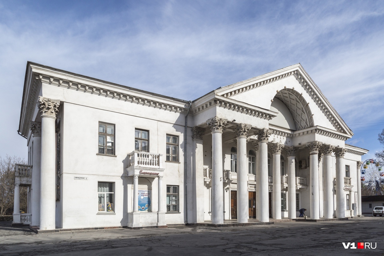В Волгограде отменили и вновь объявили конкурс на реконструкцию кинотеатра «Победа»