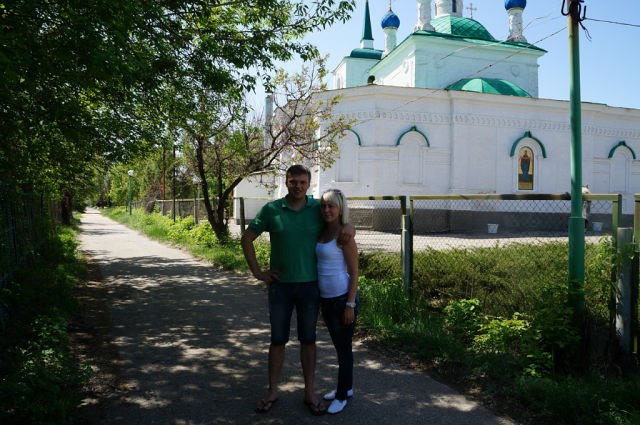 В новогоднюю ночь Дмитрий хотел сделать предложение своей девушке В новогоднюю ночь Дмитрий хотел сделать предложение своей девушке