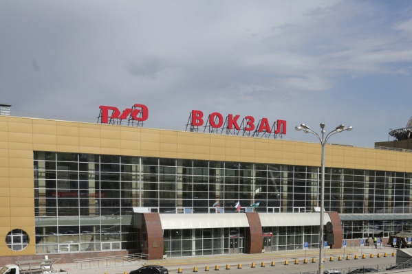Ж/д вокзал в Уфе реконструируют уже 14 лет Ж/д вокзал в Уфе реконструируют уже 14 лет