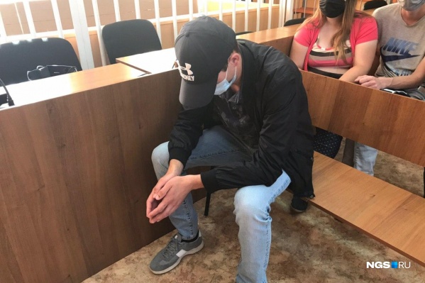 Прокурор попросила суд взыскать с Лазькова моральный вред в <nobr class="_">4 миллиона</nobr> рублей Прокурор попросила суд взыскать с Лазькова моральный вред в <nobr class="_">4 миллиона</nobr> рублей