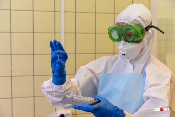 Накануне глава оперштаба Поморья сказал, что 14-дневную <a href="https://29.ru/text/health/69507397/" target="_blank" class="_">самоизоляцию для прибывающих в регион вводить не будут</a> Накануне глава оперштаба Поморья сказал, что 14-дневную <a href="https://29.ru/text/health/69507397/" target="_blank" class="_">самоизоляцию для прибывающих в регион вводить не будут</a>