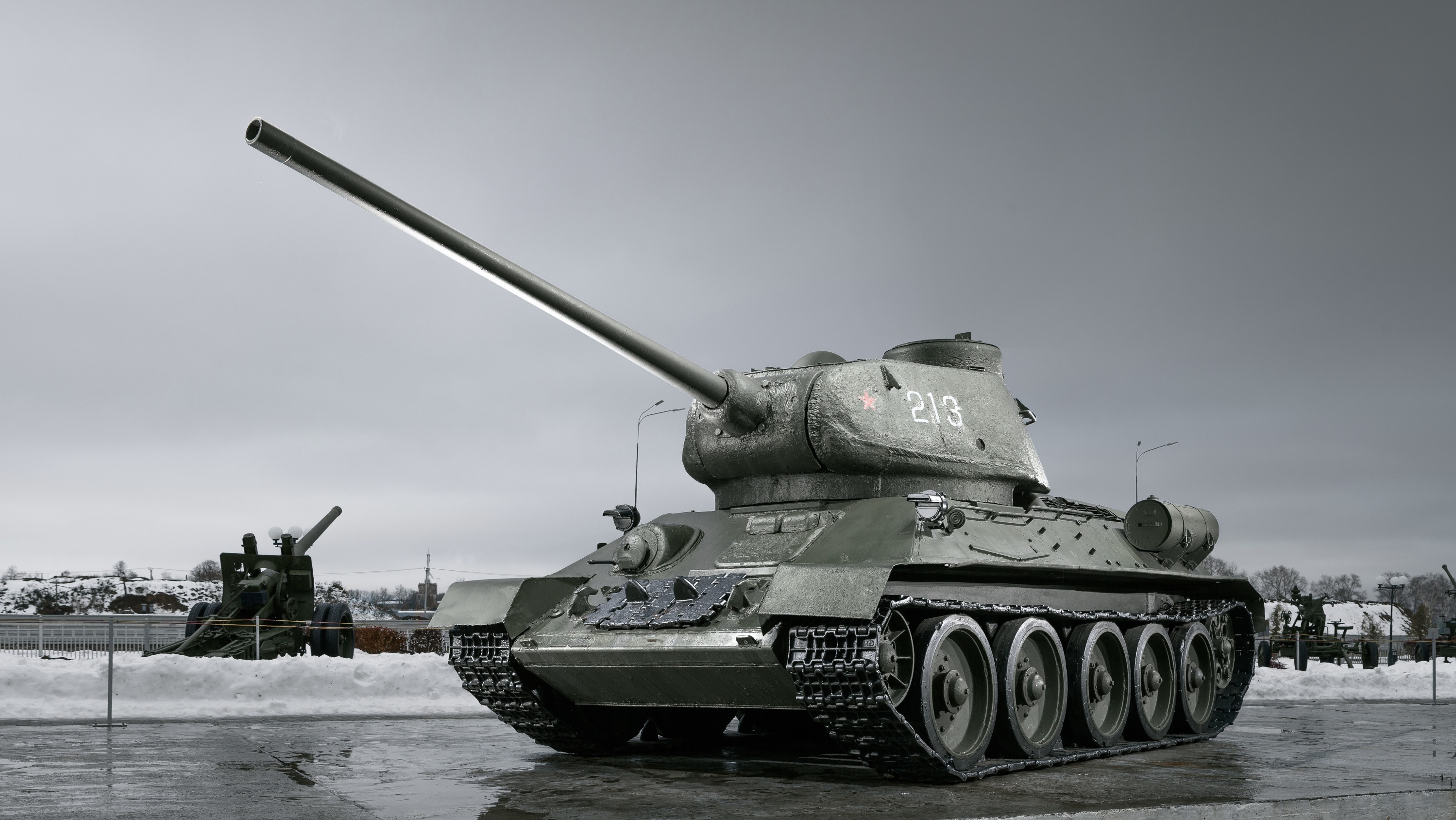 Легендарный т 34. Танк т-34-85. Танк т34. Т 34 85. Танк СССР Т-34.