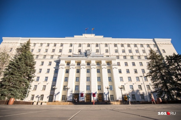 Большинство проголосовавших отдали предпочтение покупке новых автомобилей скорой помощи Большинство проголосовавших отдали предпочтение покупке новых автомобилей скорой помощи