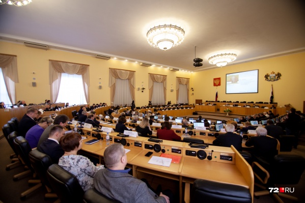 Законопроекты в феврале рассмотрят в думском комитете, и если одобрят, то инициативы будут вынесены на обсуждение областной думы Законопроекты в феврале рассмотрят в думском комитете, и если одобрят, то инициативы будут вынесены на обсуждение областной думы