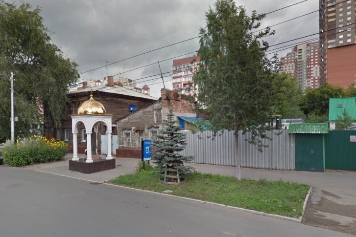 В честь «стояния Зои» на улице Чкалова <a href="https://63.ru/text/23548768/" class="io-leave-page _" target="_blank">установили памятник</a> Николаю Чудотворцу В честь «стояния Зои» на улице Чкалова <a href="https://63.ru/text/23548768/" class="io-leave-page _" target="_blank">установили памятник</a> Николаю Чудотворцу