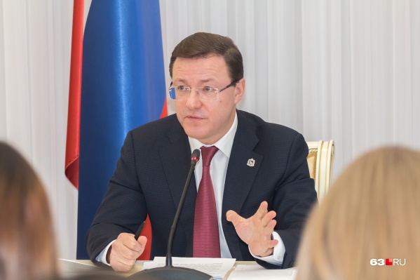 По словам губернатора, полицейские поймали 244 нарушителя режима самоизоляции По словам губернатора, полицейские поймали 244 нарушителя режима самоизоляции
