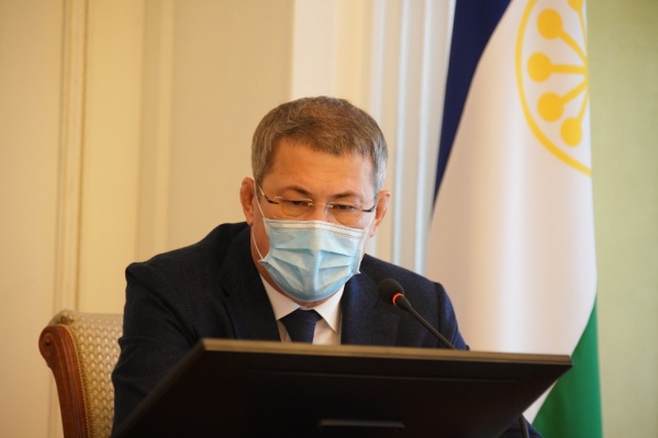 Радий Хабиров провел совещание Радий Хабиров провел совещание