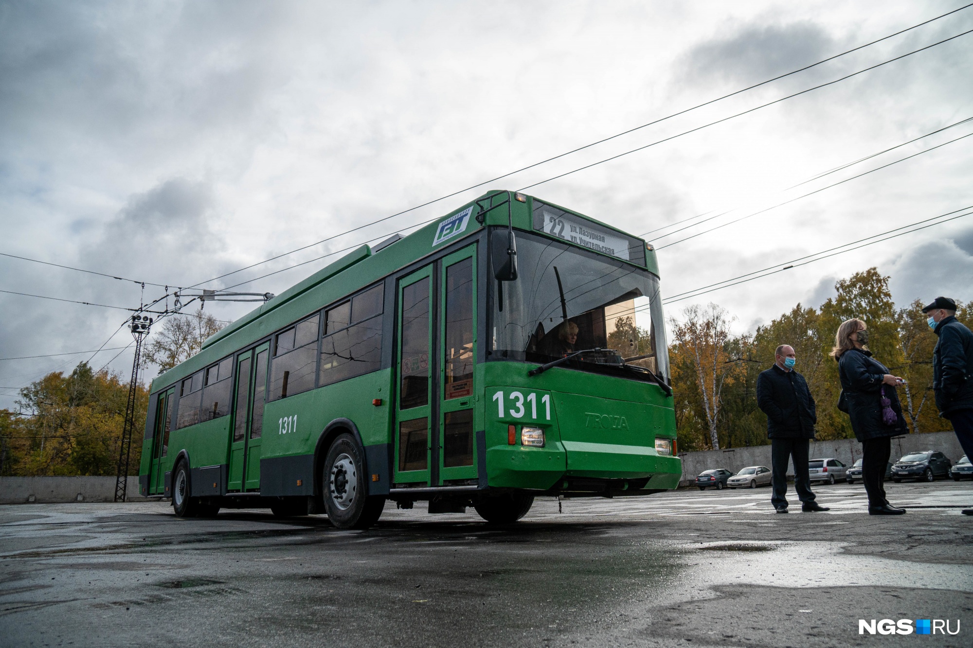 Рогатый из Твери. Как в Новосибирске отремонтировали первый «ржавый» троллейбус и пустили на линию