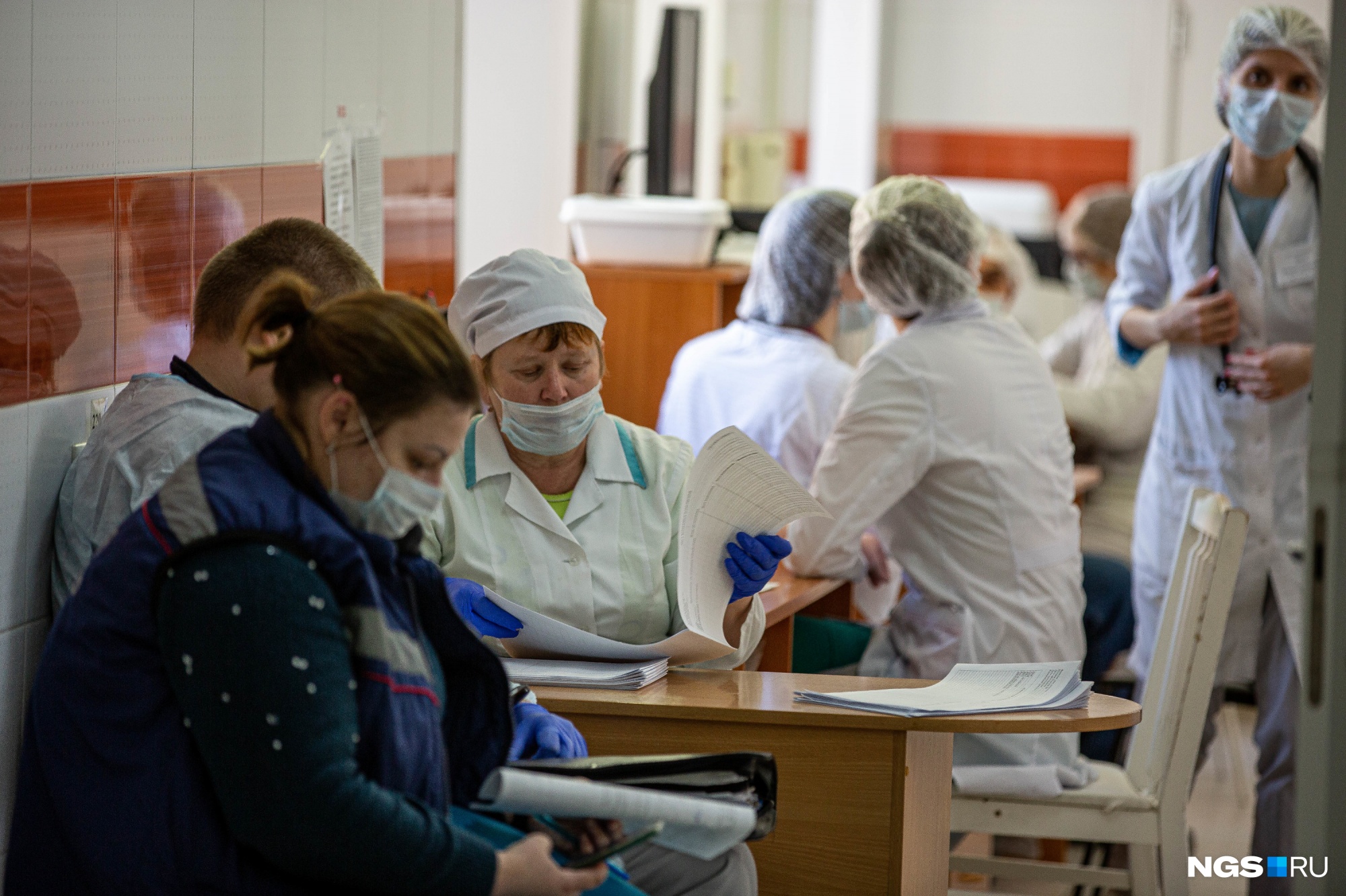 Рост новых случаев коронавируса в Новосибирской области за неделю составил 29%