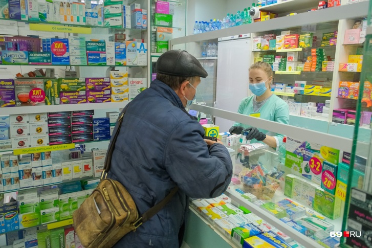 Жители Пермского края стали чаще покупать противовирусные препараты