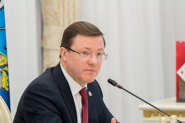 Свое решение губернатор <a href="https://63.ru/text/politics/69377329/" target="_blank" class="_">обсудил с оперштабом</a> Свое решение губернатор <a href="https://63.ru/text/politics/69377329/" target="_blank" class="_">обсудил с оперштабом</a>