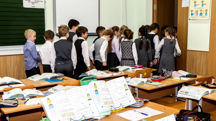 В Нижегородской области на карантин из-за COVID-19 закрыли уже 60 классов и 16 групп в детсадах