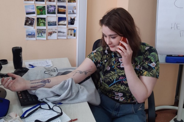 Подцепить клеща сейчас — дело нехитрое. Ими кишит трава Подцепить клеща сейчас — дело нехитрое. Ими кишит трава