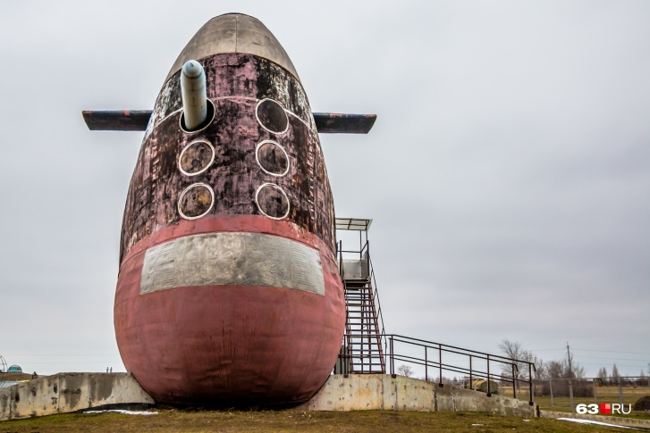 В музее Сахарова стоит даже огромная подводная лодка