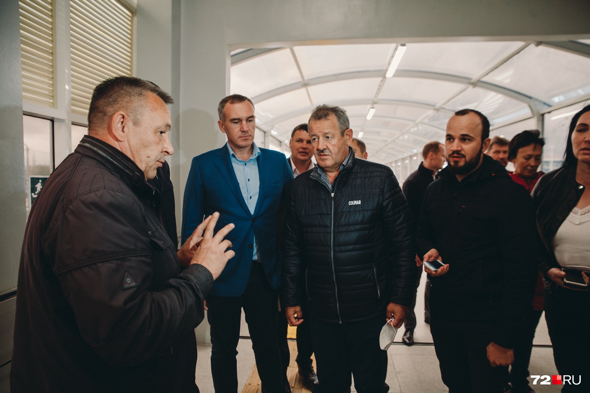 Причина отключения лифта скрывалась на другом конце надземника. Велись наладочные работы Причина отключения лифта скрывалась на другом конце надземника. Велись наладочные работы