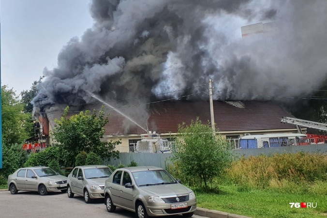 Здание транспортной полиции выгорело почти целиком Здание транспортной полиции выгорело почти целиком