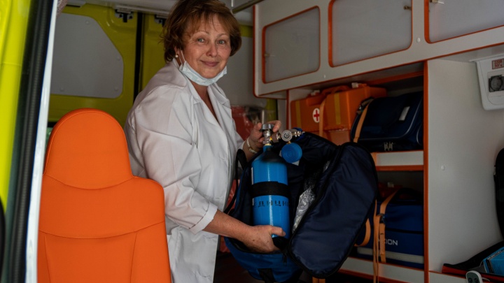 В Новосибирске главный врач скорой помощи Ирина Большакова оставляет свой пост спустя 14 лет