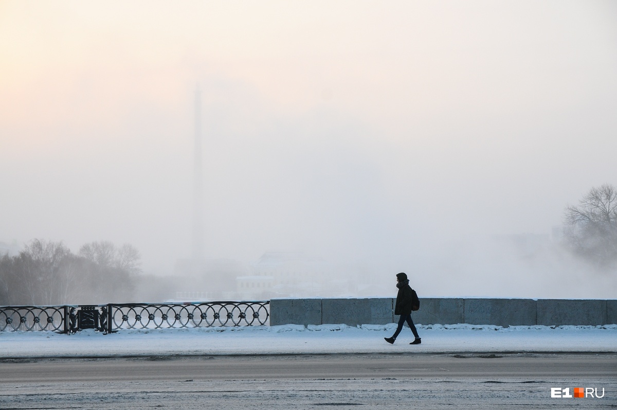 Снегопады в середине месяца и мороз на Новый год: каким будет декабрь на Урале