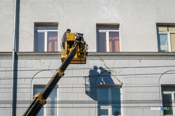 Примерно столько же домов планируется отремонтировать в 2020 году Примерно столько же домов планируется отремонтировать в 2020 году
