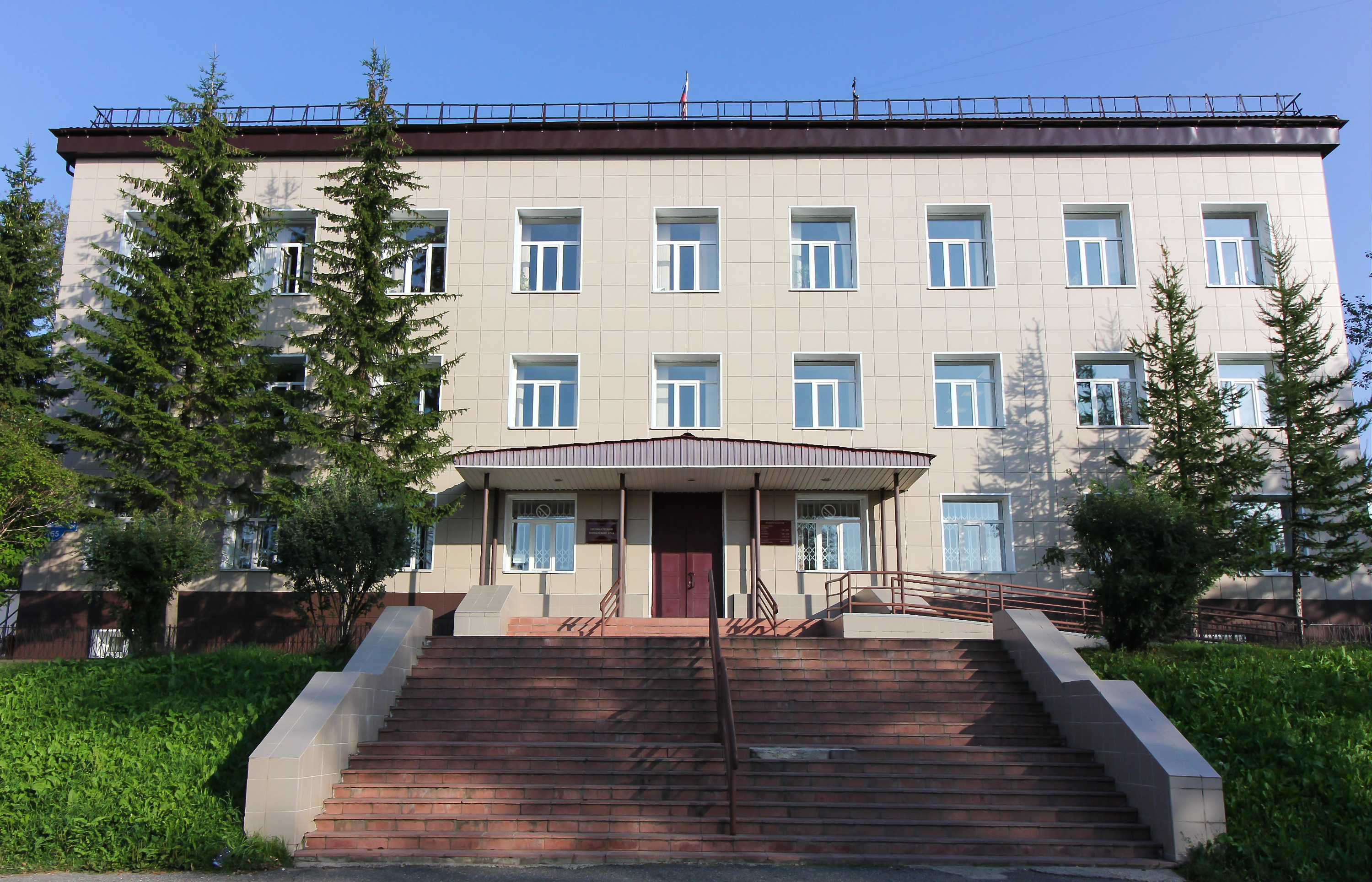 В Соликамске пытались поджечь здание суда. Полиция возбудила уголовное дело
