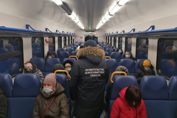 Суд будет решать, как наказать пассажиров без масок Суд будет решать, как наказать пассажиров без масок