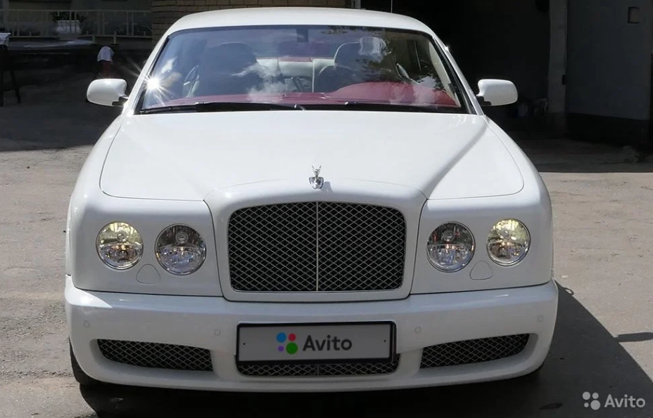 Под капотом у авто 537 л. с. Под капотом у авто 537 л. с.