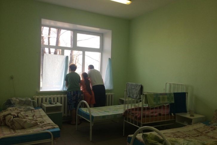 Галина Гурбанова оказалась в больнице вместе с мужем и двумя детьми