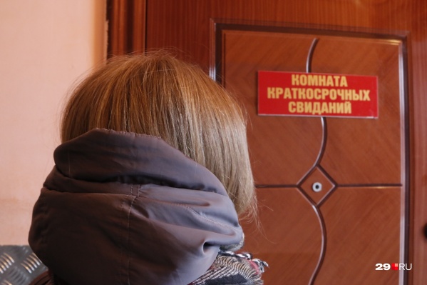 Юристы могут навещать своих подзащитных Юристы могут навещать своих подзащитных