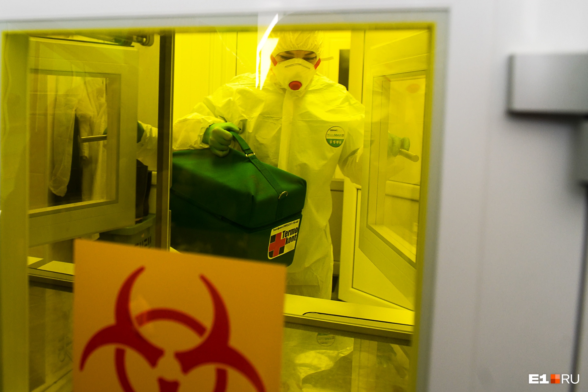 Жителям Алапаевска сообщили о врачах, заразивших коронавирусом 300 человек: выясняем, правда ли это