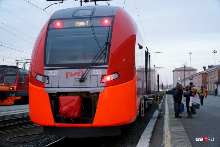 В эту пятницу электрички будут ездить по обычному расписанию В эту пятницу электрички будут ездить по обычному расписанию