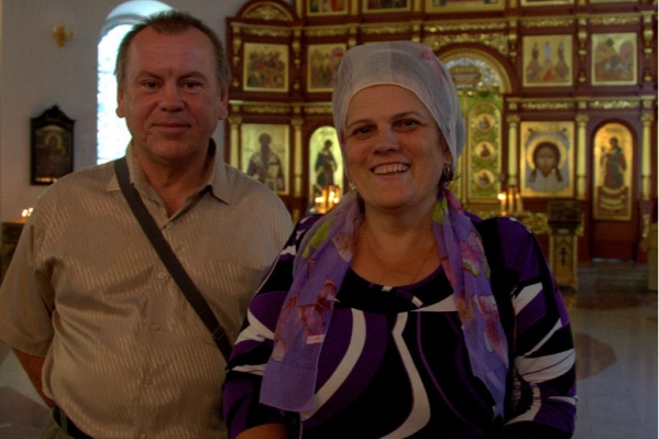 Александр и Елена первыми бросились на помощь утопающим Александр и Елена первыми бросились на помощь утопающим