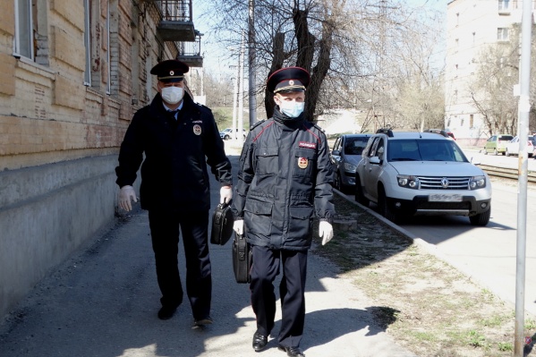 Полиция настоятельно не советует нарушать режим самоизоляции Полиция настоятельно не советует нарушать режим самоизоляции