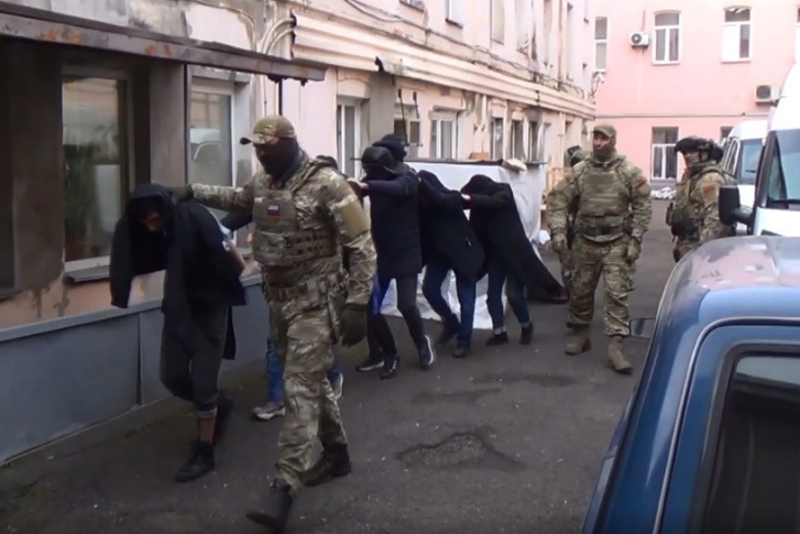 Студентов уже депортировали Студентов уже депортировали