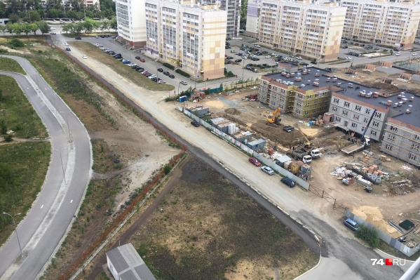 На Наркома Малышева планируют построить дорогу на участке от улицы Братьев Кашириных до Университетской Набережной На Наркома Малышева планируют построить дорогу на участке от улицы Братьев Кашириных до Университетской Набережной