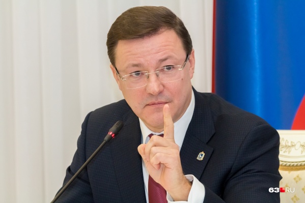 Дмитрий Азаров <a href="https://63.ru/text/politics/69528865/" target="_blank" class="_">снова ввел режим</a> самоизоляции с ноября Дмитрий Азаров <a href="https://63.ru/text/politics/69528865/" target="_blank" class="_">снова ввел режим</a> самоизоляции с ноября 