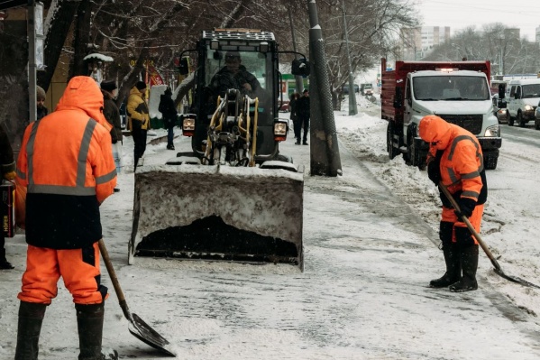Нерадивый отец задолжал своим детям от первого брака около 300 тысяч рублей, и суд направил его на принудительные работы Нерадивый отец задолжал своим детям от первого брака около 300 тысяч рублей, и суд направил его на принудительные работы