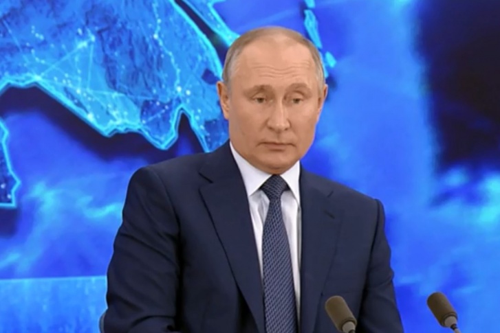 Президент сейчас отвечает на вопросы журналистов Президент сейчас отвечает на вопросы журналистов
