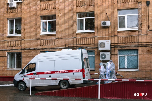 Заболевших госпитализируют в том числе и в больницу Середавина Заболевших госпитализируют в том числе и в больницу Середавина