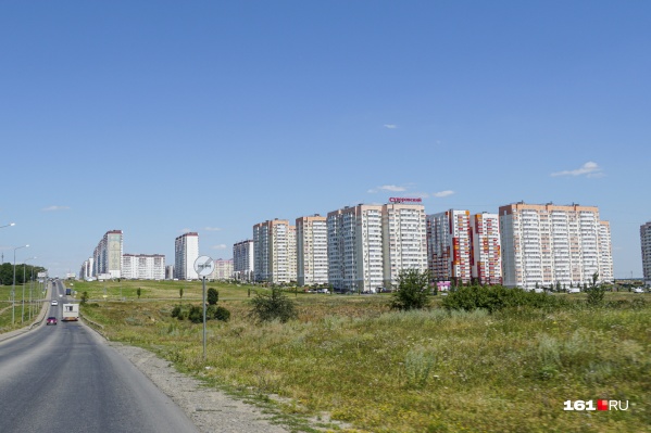 К Суворовскому из центра ведет пока одна дорога К Суворовскому из центра ведет пока одна дорога
