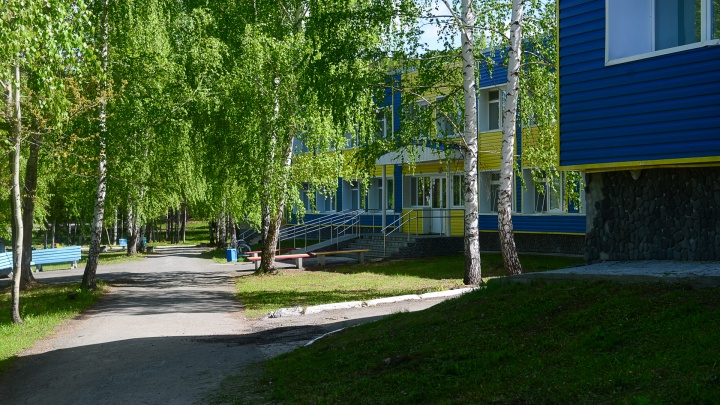 Смены в детских лагерях под Екатеринбургом сократят до двух недель