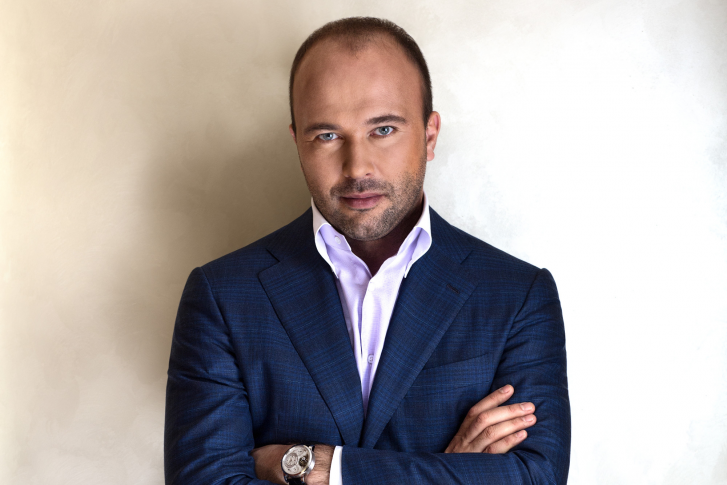 Дмитрий Мазуров основал АНПЗ в 2004 году Дмитрий Мазуров основал АНПЗ в 2004 году