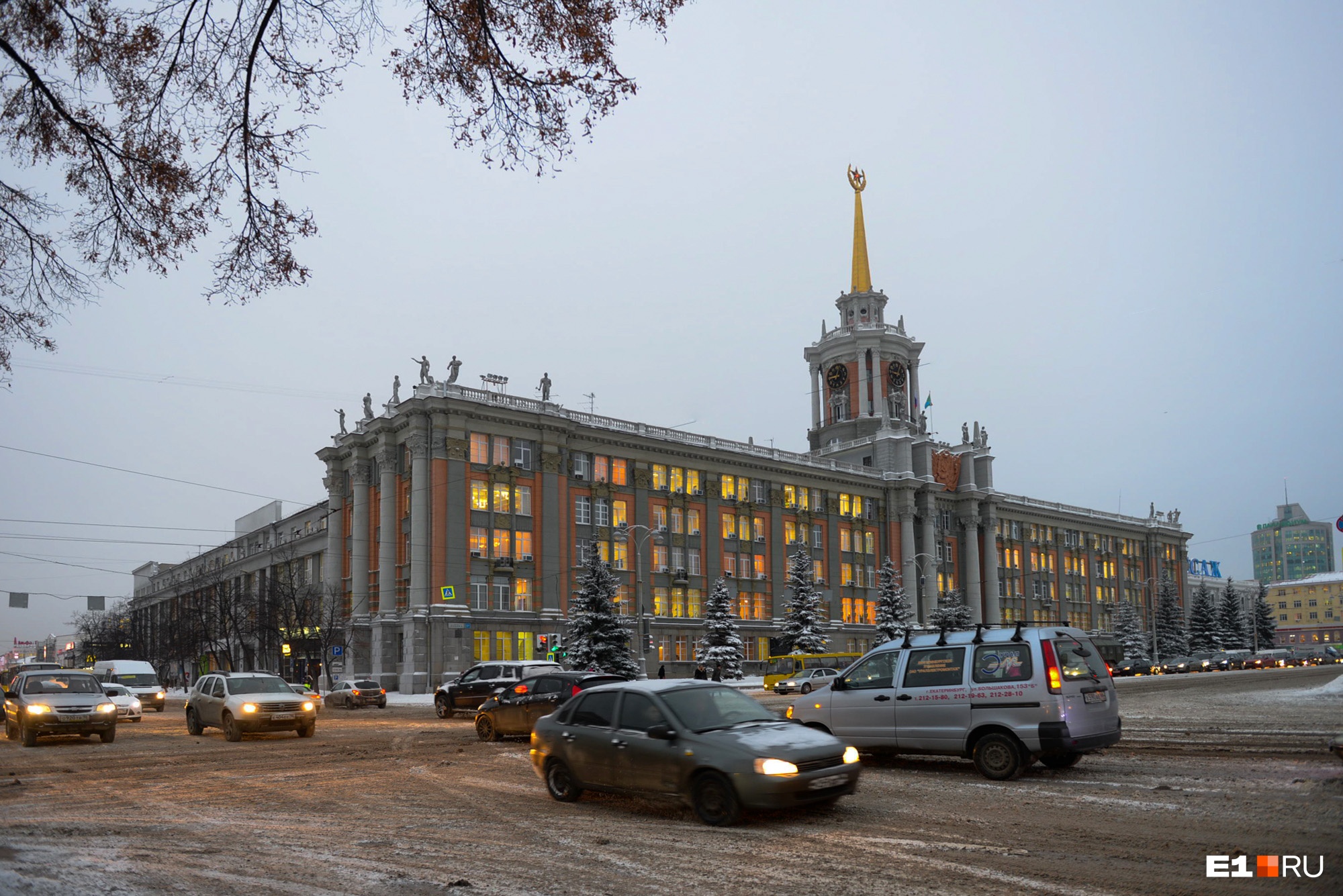 Свердловские власти вернули Екатеринбургу контроль над стройками. Что изменится для города?