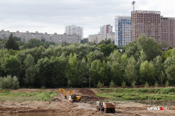 Кипят работы по углублению чаши — оказывается, Кашкадан было плоским, как блюдце Кипят работы по углублению чаши — оказывается, Кашкадан было плоским, как блюдце 