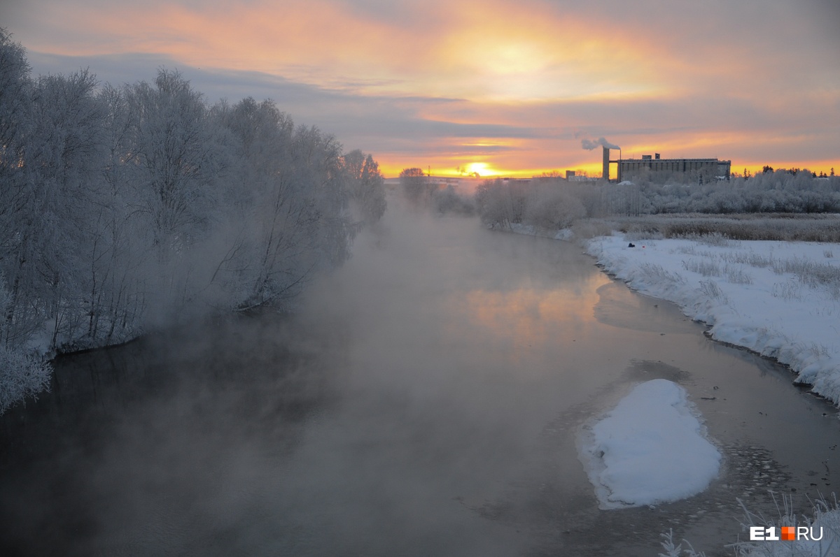 МЧС предупредило, что на Свердловскую область идут сильные морозы