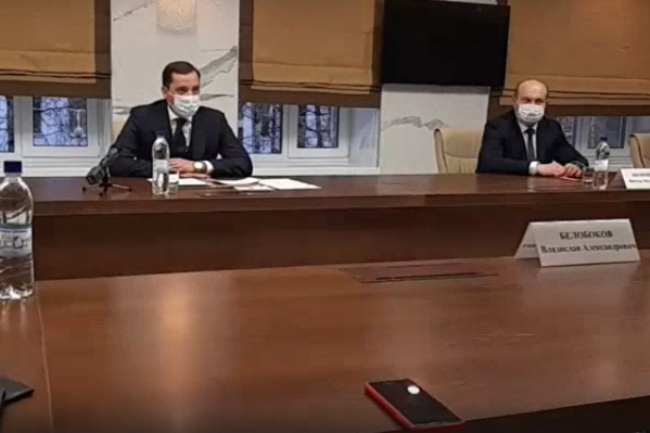 Дискуссия в правительстве началась в 14:00 Дискуссия в правительстве началась в 14:00