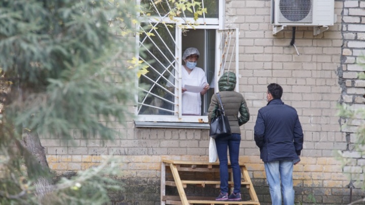 Житель Челябинска с экстренным направлением на госпитализацию не может попасть в больницу