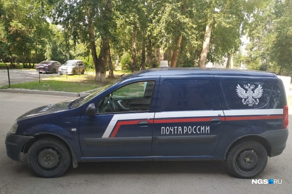 Некоторые посылки, по словам новосибирцев, уже несколько месяцев находятся где-то в городе — это видно по трекеру Некоторые посылки, по словам новосибирцев, уже несколько месяцев находятся где-то в городе — это видно по трекеру